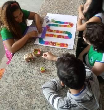 SEDU - Aula de Matemática conquista alunos com criação de jogos