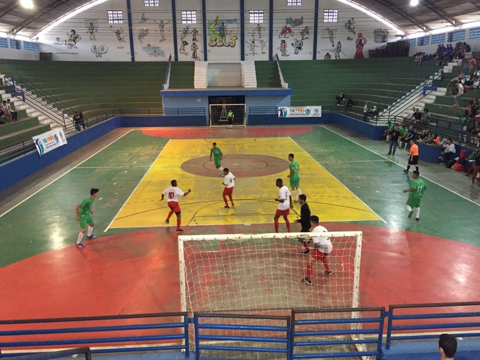 SEDU - Feira de Jogos promove integração entre pais e alunos em escola de  Colatina