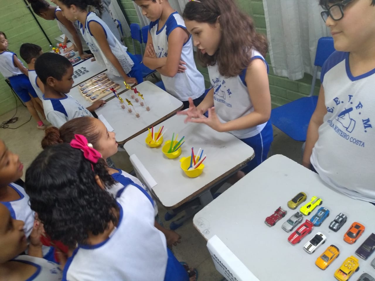 SEDU - Feira de Jogos promove integração entre pais e alunos em escola de  Colatina