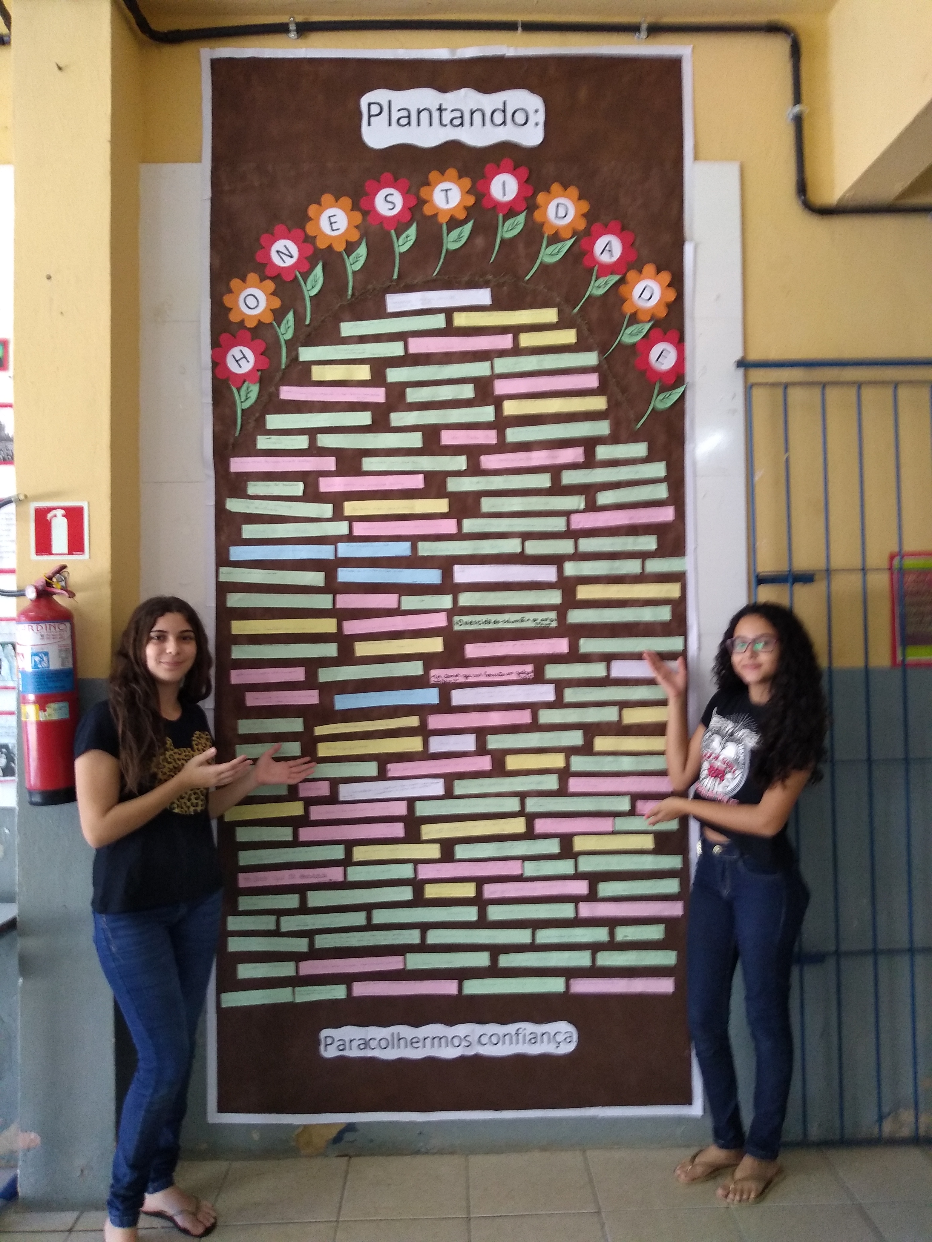 3- Mural com as frases produzidas pelos alunos sobre honestidade