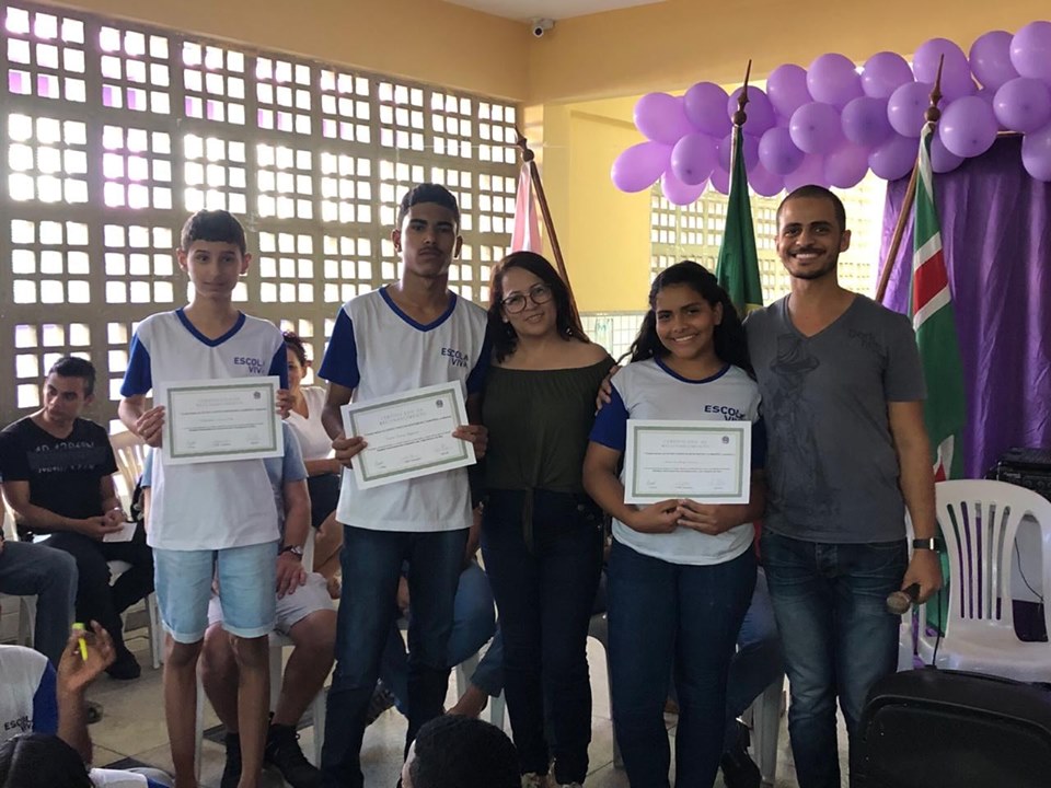 71143489_176617626809328_2767962669716602880_n-1