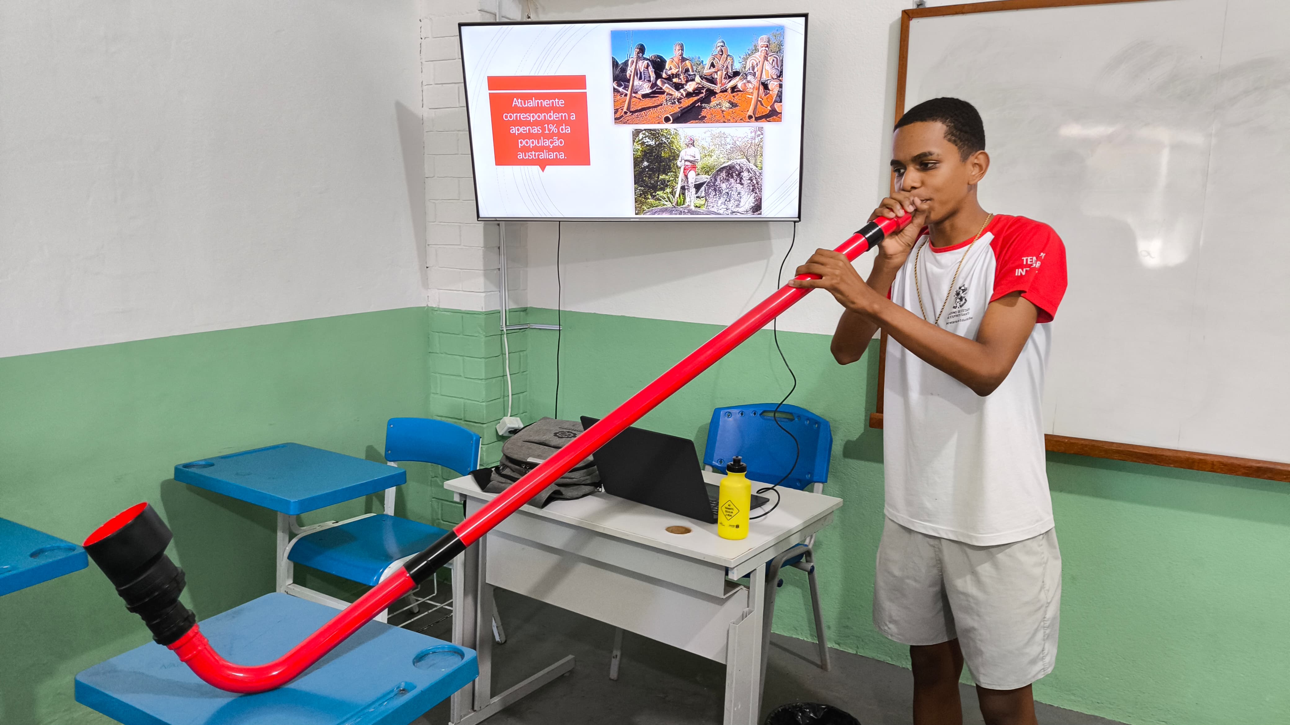 DIDGERIDOO (1)