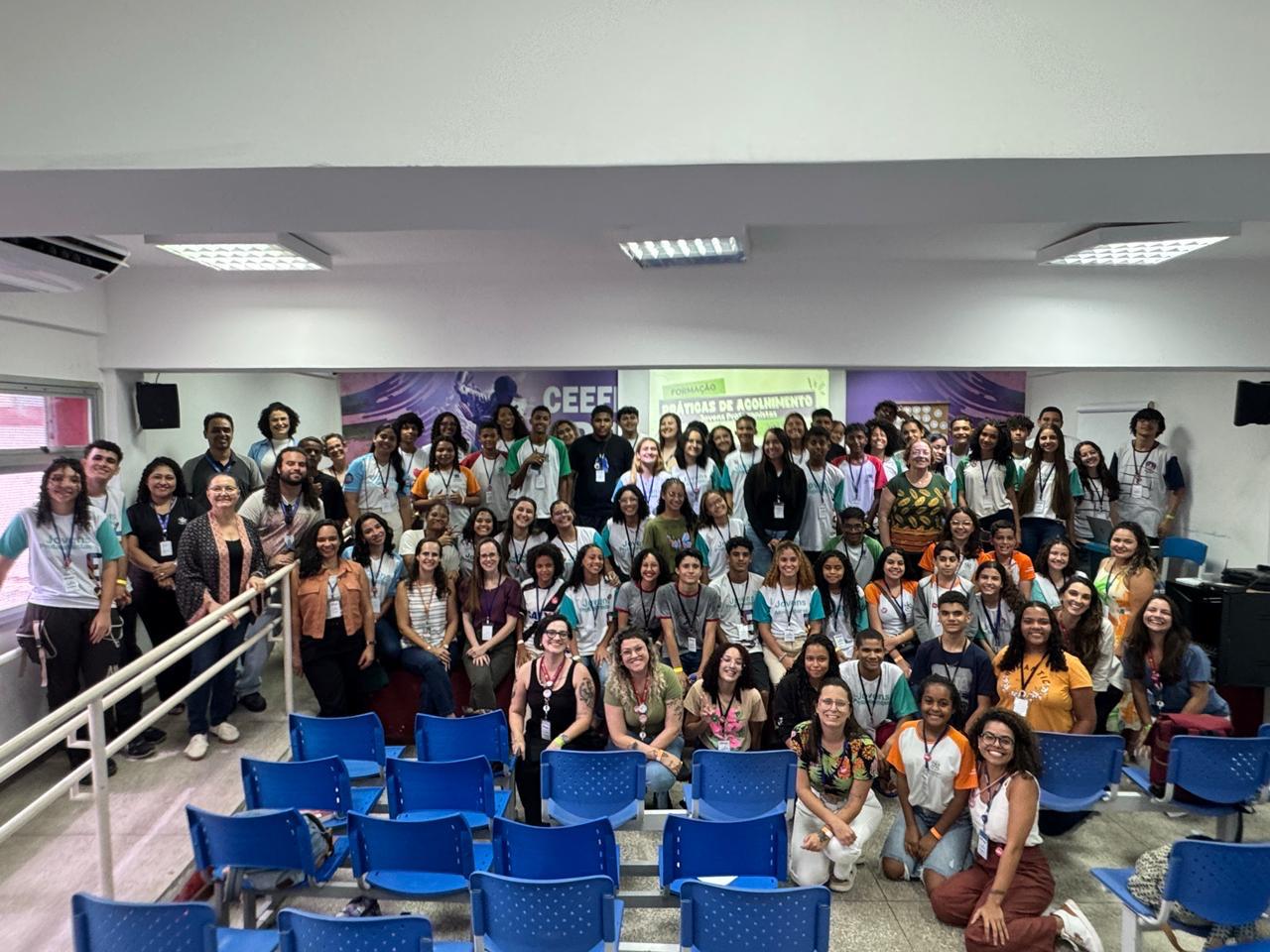 Formação em acolhimento inicial - Novas Escolas de TI
