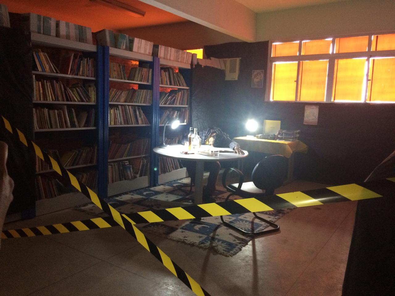 Alunos de escola em Cariacica participam de projeto que simula investigação criminal