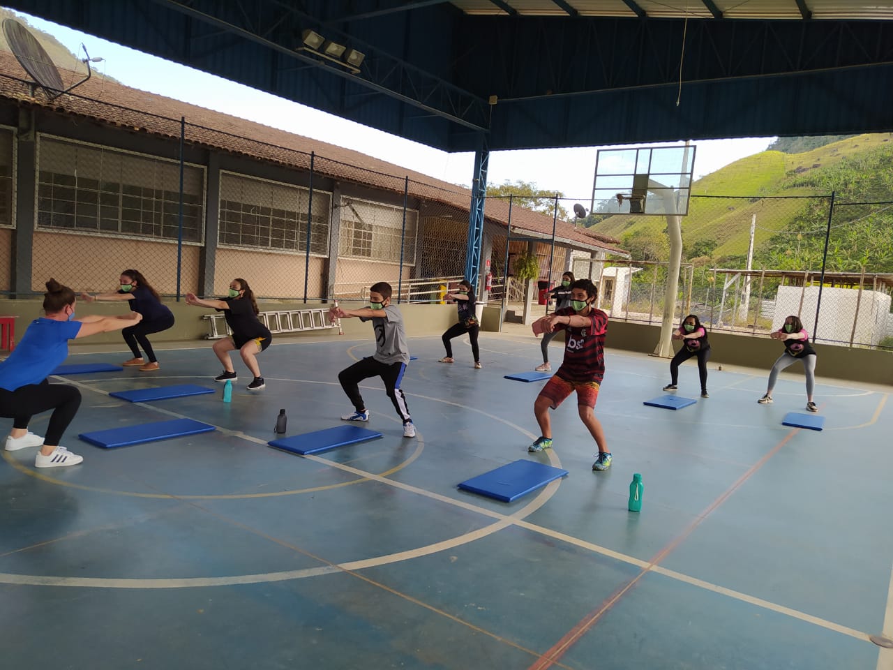 Aulas diversificadas de Educação Física desenvolvem capacidades física, estética e emocional dos estudantes