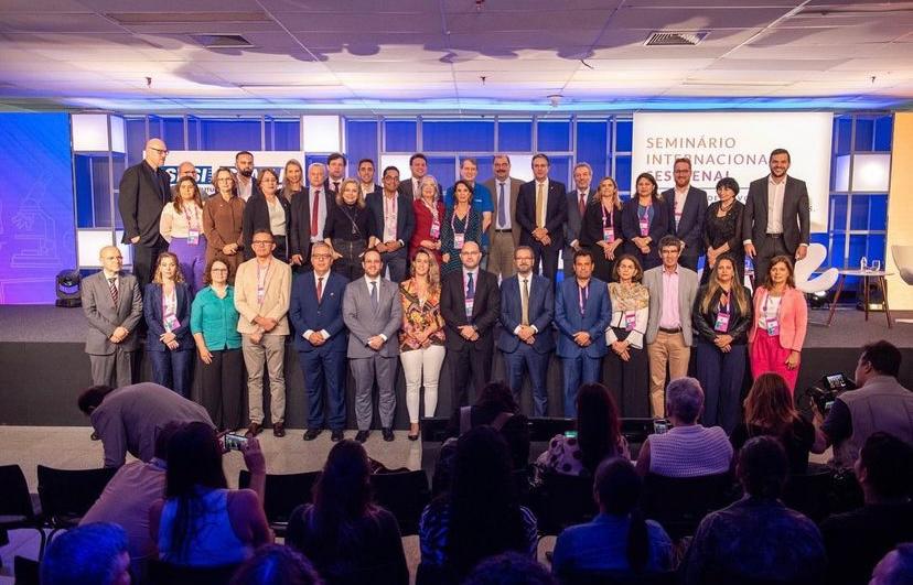 Secretário da Educação participa de evento nacional realizado em Brasília