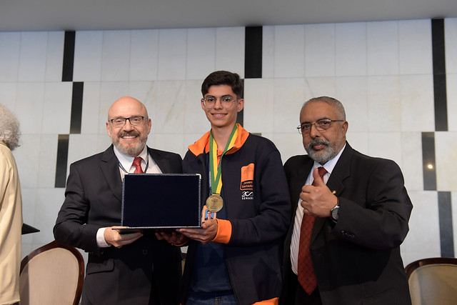 jovem senador oficial